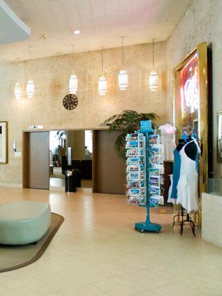 Howard Johnson Plaza Miami Beach North エクステリア 写真